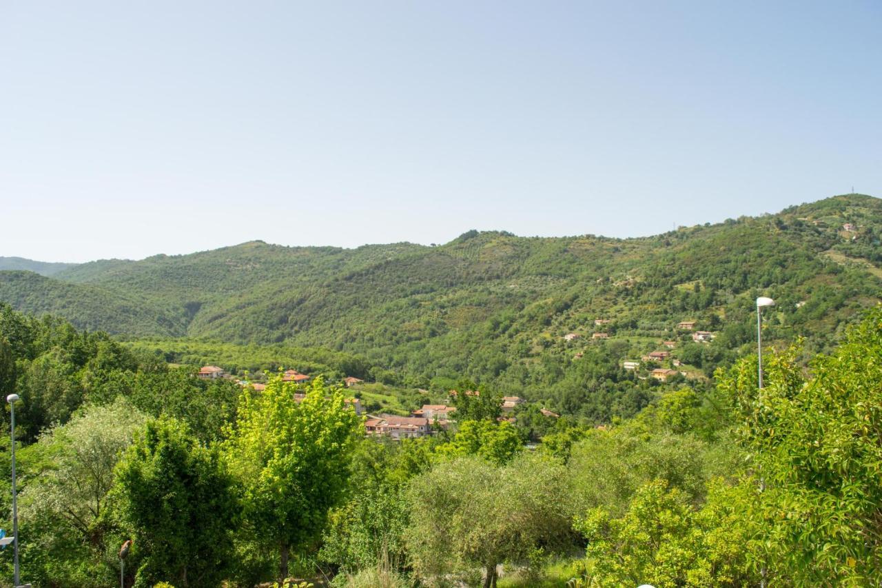 Bed and Breakfast Benvenuti Nel Sud Sessa Cilento Esterno foto